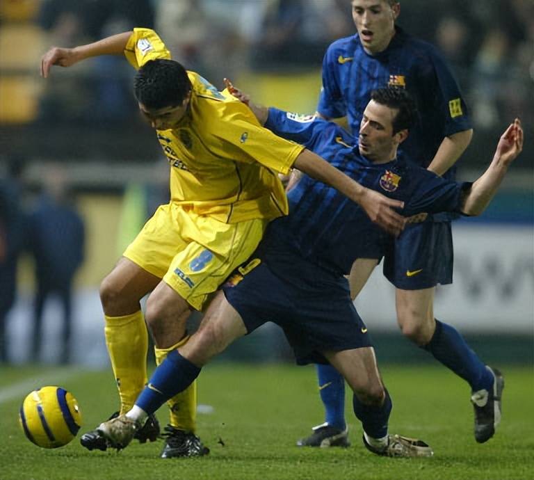 鹿特丹巨星辞世，欧冠缅怀大师