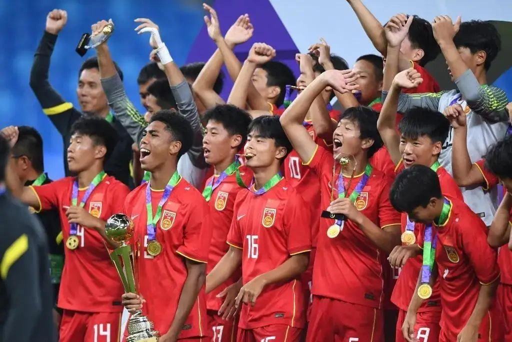 中国队伍在国际联赛中大获成功