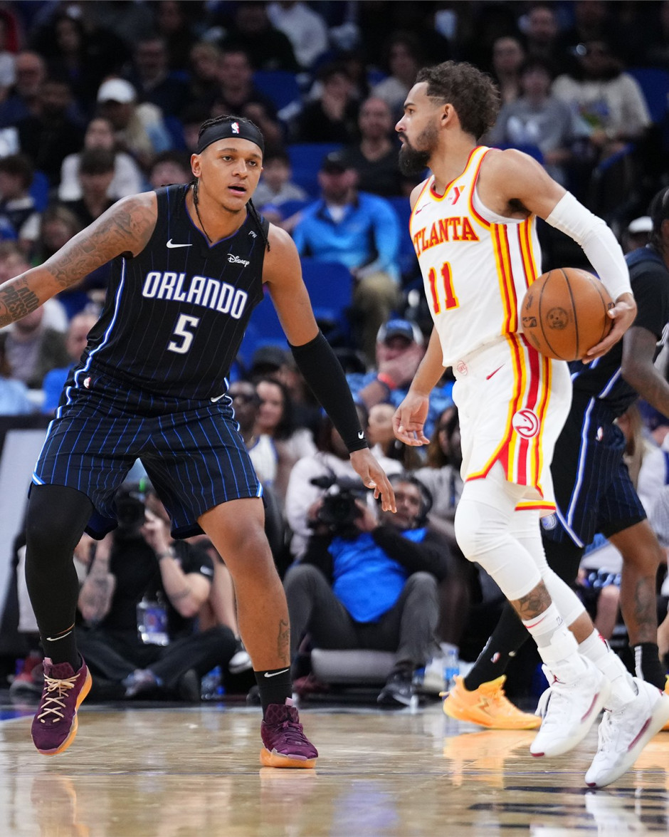 老鹰主场战胜篮网：特雷-杨砍3分绝杀