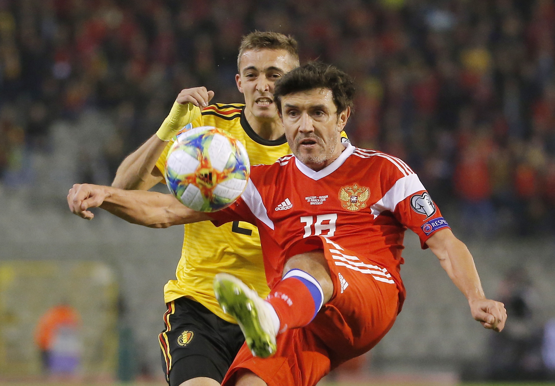 包含俄罗斯客场全取3分,欧预赛排名攀升的词条 包含俄罗斯客场全取3分,欧预赛排名攀升的词条